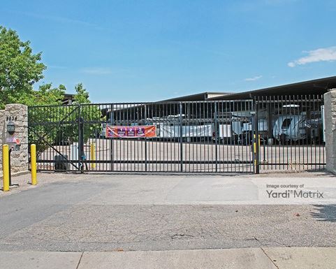 Source URL: https://cdnsc.rentcafe.com/dmslivecafe/3/1060564/1060564-1-4.jpg?width=-1&height=385&quality=80