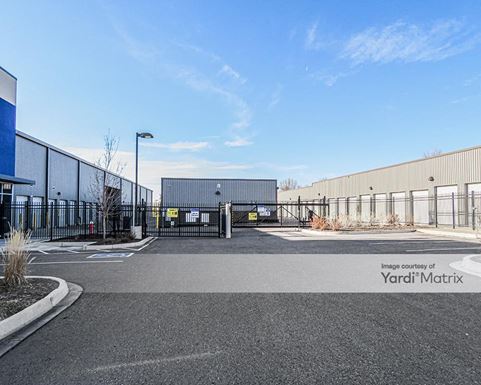 Source URL: https://cdnsc.rentcafe.com/dmslivecafe/3/1060611/1060611-1-2.jpg?width=-1&height=385&quality=80