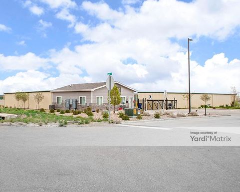 Source URL: https://cdnsc.rentcafe.com/dmslivecafe/3/1060626/1060626-1-4.jpg?width=-1&height=385&quality=80