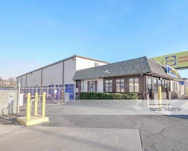 Storage Units for Rent available at 6120 Livingston Road, Oxon Hill, MD 20745
