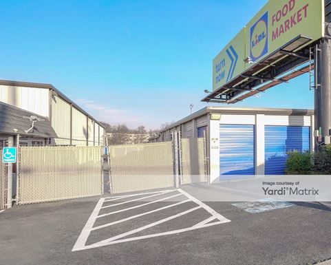 Source URL: https://cdnsc.rentcafe.com/dmslivecafe/3/1060676/1060676-1-2.jpg?width=-1&height=385&quality=80