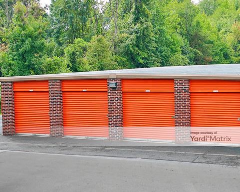 Source URL: https://cdnsc.rentcafe.com/dmslivecafe/3/1060696/1060696-1-3.jpg?width=-1&height=385&quality=80