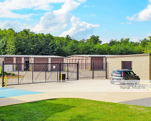 Source URL: https://cdnsc.rentcafe.com/dmslivecafe/3/1060699/1060699-1-3.jpg?width=-1&height=385&quality=80