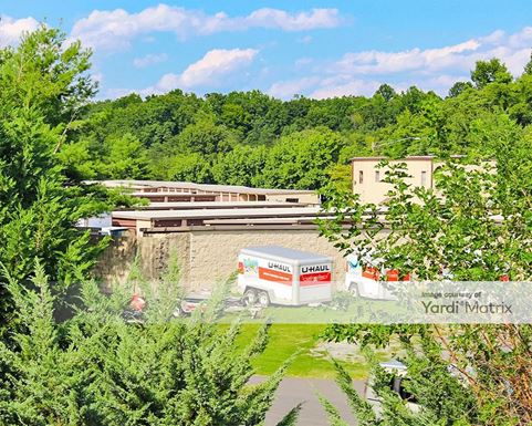 Source URL: https://cdnsc.rentcafe.com/dmslivecafe/3/1060699/1060699-1-4.jpg?width=-1&height=385&quality=80