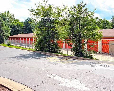 Source URL: https://cdnsc.rentcafe.com/dmslivecafe/3/1060701/1060701-1-2.jpg?width=-1&height=385&quality=80