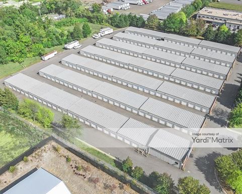 Source URL: https://cdnsc.rentcafe.com/dmslivecafe/3/1060711/1060711-1-4.jpg?width=-1&height=385&quality=80