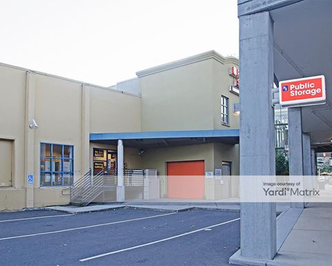 Source URL: https://cdnsc.rentcafe.com/dmslivecafe/3/1060726/1060726-1-4.jpg?width=-1&height=385&quality=80