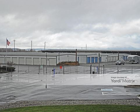 Source URL: https://cdnsc.rentcafe.com/dmslivecafe/3/1060756/1060756-1-4.jpg?width=-1&height=385&quality=80