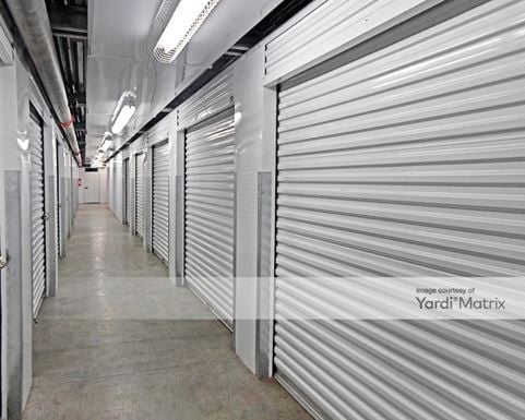 Source URL: https://cdnsc.rentcafe.com/dmslivecafe/3/1060806/1060806-1-7.jpg?width=-1&height=385&quality=80