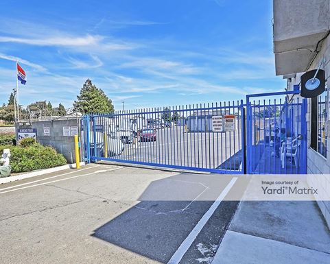 Source URL: https://cdnsc.rentcafe.com/dmslivecafe/3/1060870/1060870-1-3.jpg?width=-1&height=385&quality=80