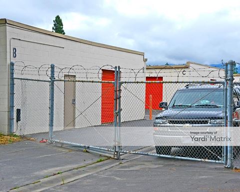 Source URL: https://cdnsc.rentcafe.com/dmslivecafe/3/1060893/1060893-1-4.jpg?width=-1&height=385&quality=80