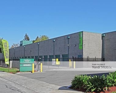 Storage Units for Rent available at 999 East Bayshore Road, Palo Alto, CA 94303