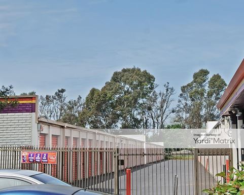 Source URL: https://cdnsc.rentcafe.com/dmslivecafe/3/1060935/1060935-1-4.jpg?width=-1&height=385&quality=80