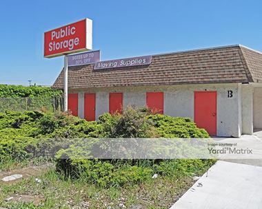 Storage Units for Rent available at 1498 Oddstad Drive, Redwood City, CA 94063