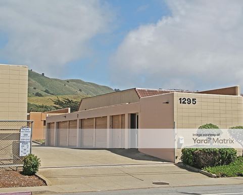 Source URL: https://cdnsc.rentcafe.com/dmslivecafe/3/1060943/1060943-1-2.jpg?width=-1&height=385&quality=80