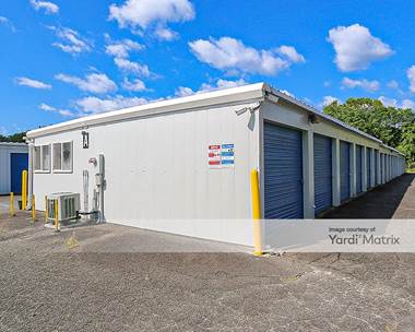 Storage Units for Rent available at 6558 Commerce Court, Warrenton, VA 20187