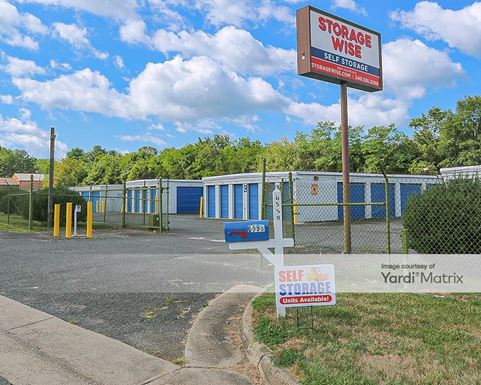 Source URL: https://cdnsc.rentcafe.com/dmslivecafe/3/1060998/1060998-1-2.jpg?width=-1&height=385&quality=80