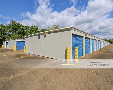 Source URL: https://cdnsc.rentcafe.com/dmslivecafe/3/1060998/1060998-1-5.jpg?width=-1&height=385&quality=80