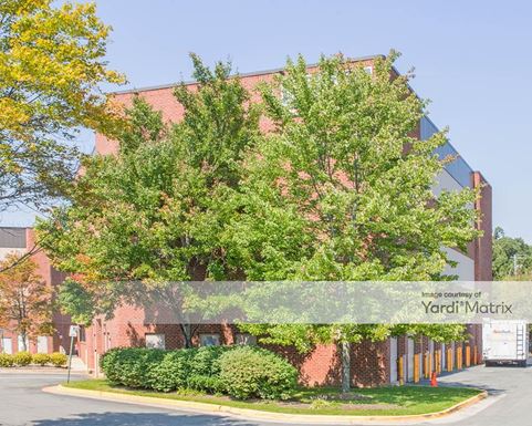 Source URL: https://cdnsc.rentcafe.com/dmslivecafe/3/1061004/1061004-1-5.jpg?width=-1&height=385&quality=80