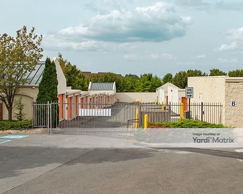 Source URL: https://cdnsc.rentcafe.com/dmslivecafe/3/1061011/1061011-1-2.jpg?width=-1&height=385&quality=80