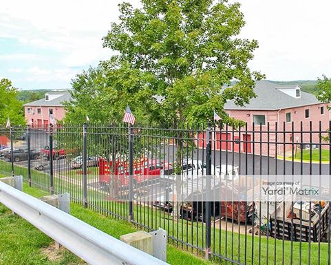 Source URL: https://cdnsc.rentcafe.com/dmslivecafe/3/1061012/1061012-1-4.jpg?width=-1&height=385&quality=80