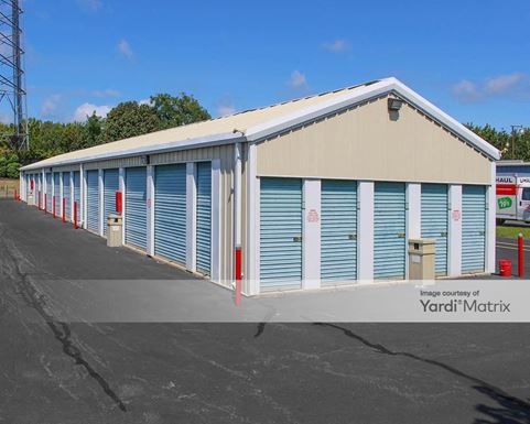 Source URL: https://cdnsc.rentcafe.com/dmslivecafe/3/1061015/1061015-1-3.jpg?width=-1&height=385&quality=80