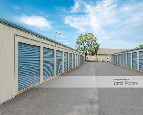 Source URL: https://cdnsc.rentcafe.com/dmslivecafe/3/1061021/1061021-1-2.jpg?width=-1&height=385&quality=80