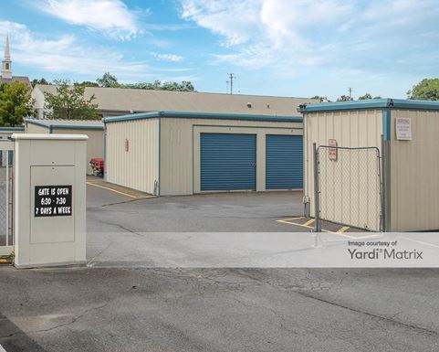 Source URL: https://cdnsc.rentcafe.com/dmslivecafe/3/1061021/1061021-1-3.jpg?width=-1&height=385&quality=80