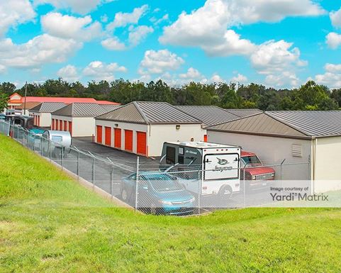 Source URL: https://cdnsc.rentcafe.com/dmslivecafe/3/1061027/1061027-1-4.jpg?width=-1&height=385&quality=80