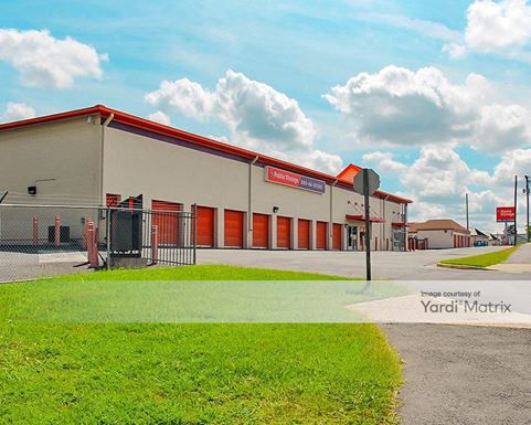 Source URL: https://cdnsc.rentcafe.com/dmslivecafe/3/1061027/1061027-1-6.jpg?width=-1&height=385&quality=80