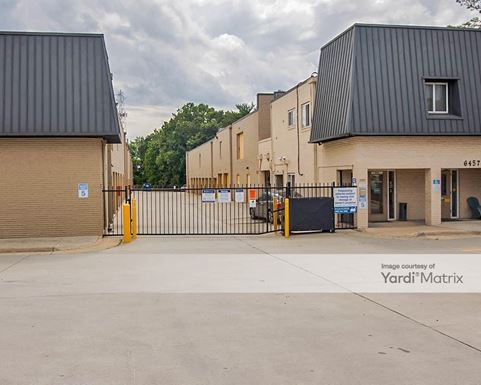 Source URL: https://cdnsc.rentcafe.com/dmslivecafe/3/1061033/1061033-1-5.jpg?width=-1&height=385&quality=80