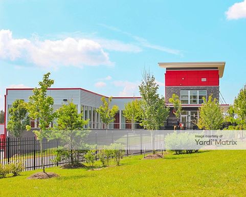 Source URL: https://cdnsc.rentcafe.com/dmslivecafe/3/1061037/1061037-1-6.jpg?width=-1&height=385&quality=80