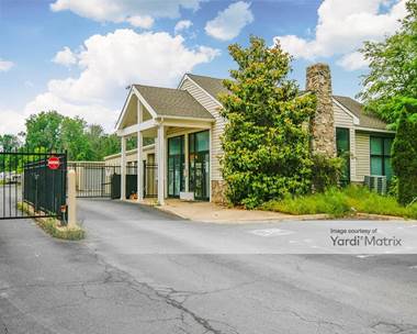 Storage Units for Rent available at 19861 Belmont Ridge Road, Ashburn, VA 20147