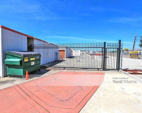 Source URL: https://cdnsc.rentcafe.com/dmslivecafe/3/1061065/1061065-1-2.jpg?width=-1&height=385&quality=80