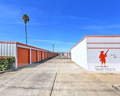 Source URL: https://cdnsc.rentcafe.com/dmslivecafe/3/1061065/1061065-1-5.jpg?width=-1&height=385&quality=80