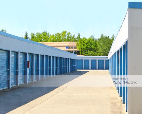 Source URL: https://cdnsc.rentcafe.com/dmslivecafe/3/1061066/1061066-1-4.jpg?width=-1&height=385&quality=80