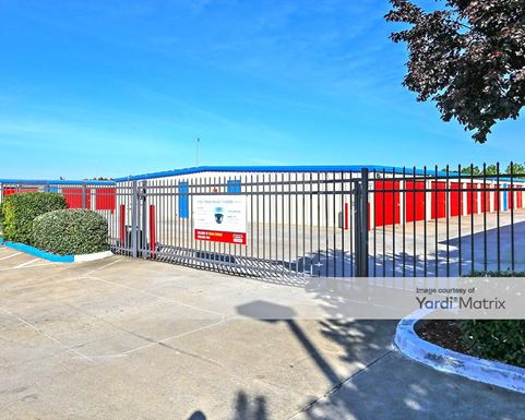 Source URL: https://cdnsc.rentcafe.com/dmslivecafe/3/1061089/1061089-1-2.jpg?width=-1&height=385&quality=80