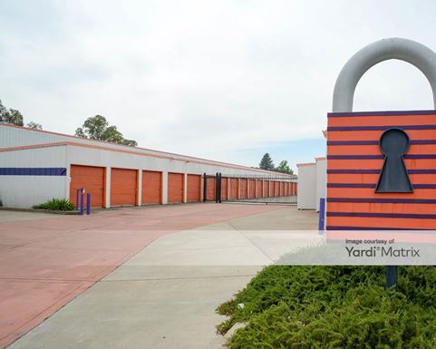 Source URL: https://cdnsc.rentcafe.com/dmslivecafe/3/1061091/1061091-1-6.jpg?width=-1&height=385&quality=80