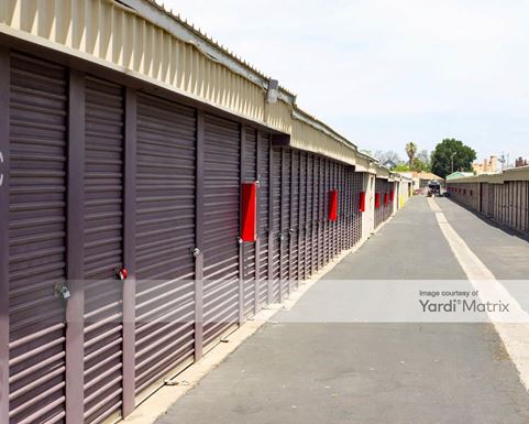 Source URL: https://cdnsc.rentcafe.com/dmslivecafe/3/1061093/1061093-1-4.jpg?width=-1&height=385&quality=80