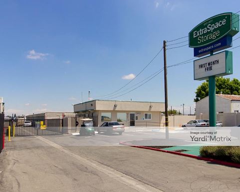 Source URL: https://cdnsc.rentcafe.com/dmslivecafe/3/1061096/1061096-1-5.jpg?width=-1&height=385&quality=80