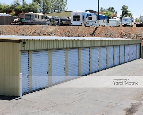 Source URL: https://cdnsc.rentcafe.com/dmslivecafe/3/1061108/1061108-1-2.jpg?width=-1&height=385&quality=80