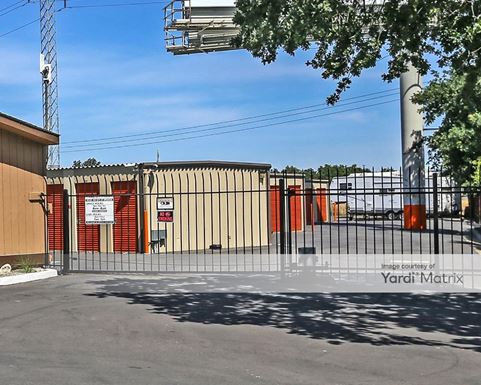 Source URL: https://cdnsc.rentcafe.com/dmslivecafe/3/1061123/1061123-1-2.jpg?width=-1&height=385&quality=80