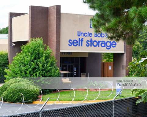 Source URL: https://cdnsc.rentcafe.com/dmslivecafe/3/1061138/1061138-1-4.jpg?width=-1&height=385&quality=80