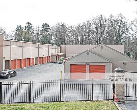 Source URL: https://cdnsc.rentcafe.com/dmslivecafe/3/1061140/1061140-1-5.jpg?width=-1&height=385&quality=80