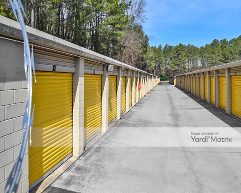 Source URL: https://cdnsc.rentcafe.com/dmslivecafe/3/1061142/1061142-1-2.jpg?width=-1&height=385&quality=80