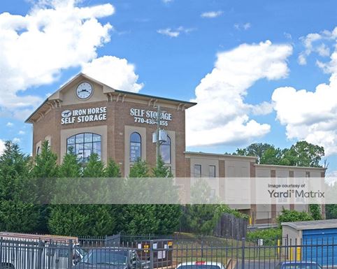 Source URL: https://cdnsc.rentcafe.com/dmslivecafe/3/1061145/1061145-1-3.jpg?width=-1&height=385&quality=80