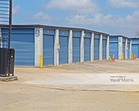 Source URL: https://cdnsc.rentcafe.com/dmslivecafe/3/1061157/1061157-1-3.jpg?width=-1&height=385&quality=80