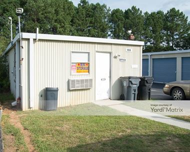 Storage Units for Rent available at 74 Oak Street, Hampton, GA 30228