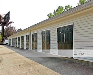 Storage Units for Rent available at 611 Veterans Memorial Blvd, Cumming, GA 30040