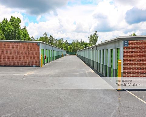 Source URL: https://cdnsc.rentcafe.com/dmslivecafe/3/1061195/1061195-1-2.jpg?width=-1&height=385&quality=80